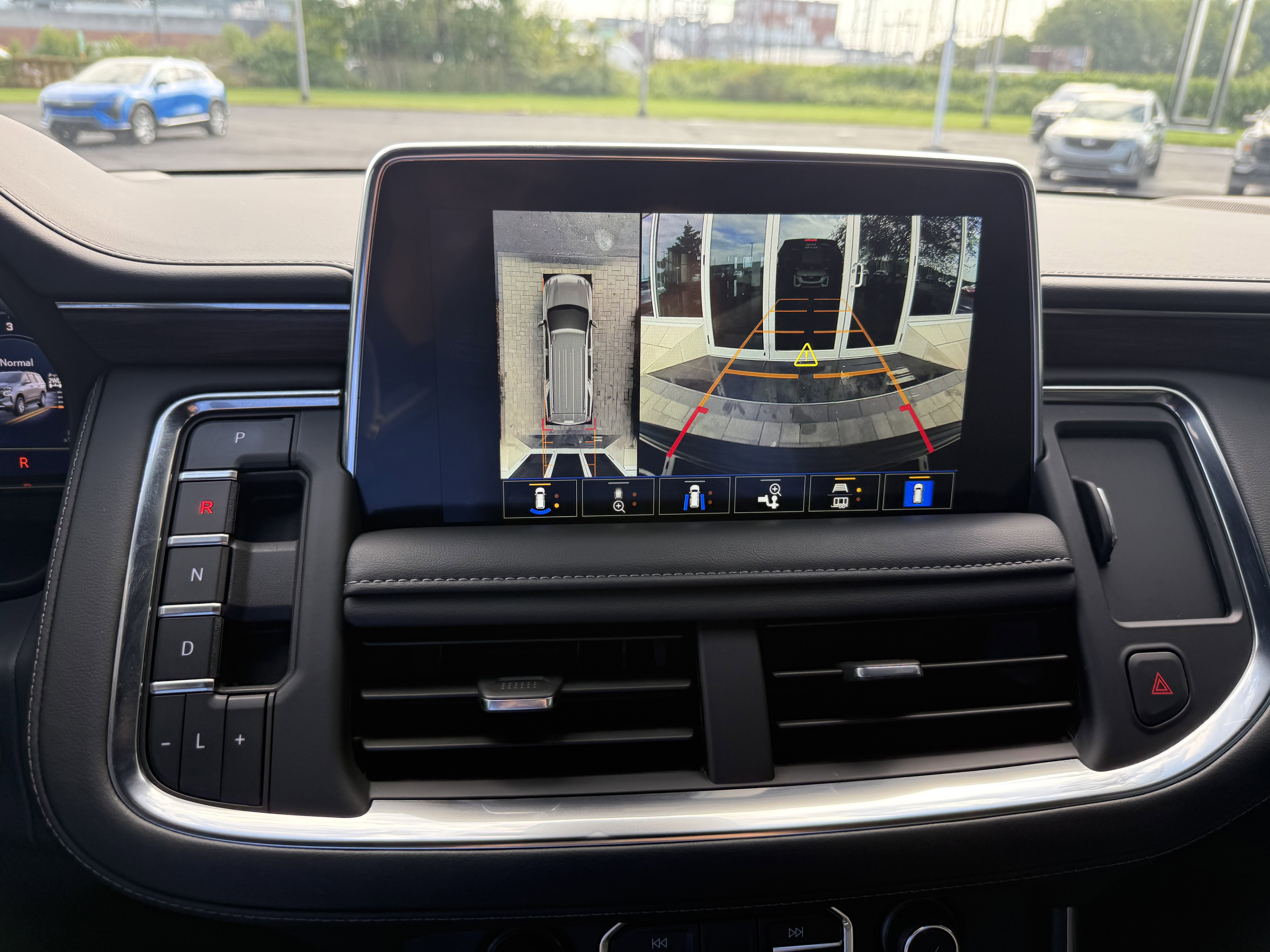 2023 Chevrolet Suburban Z71