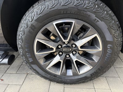 2023 Chevrolet Suburban Z71