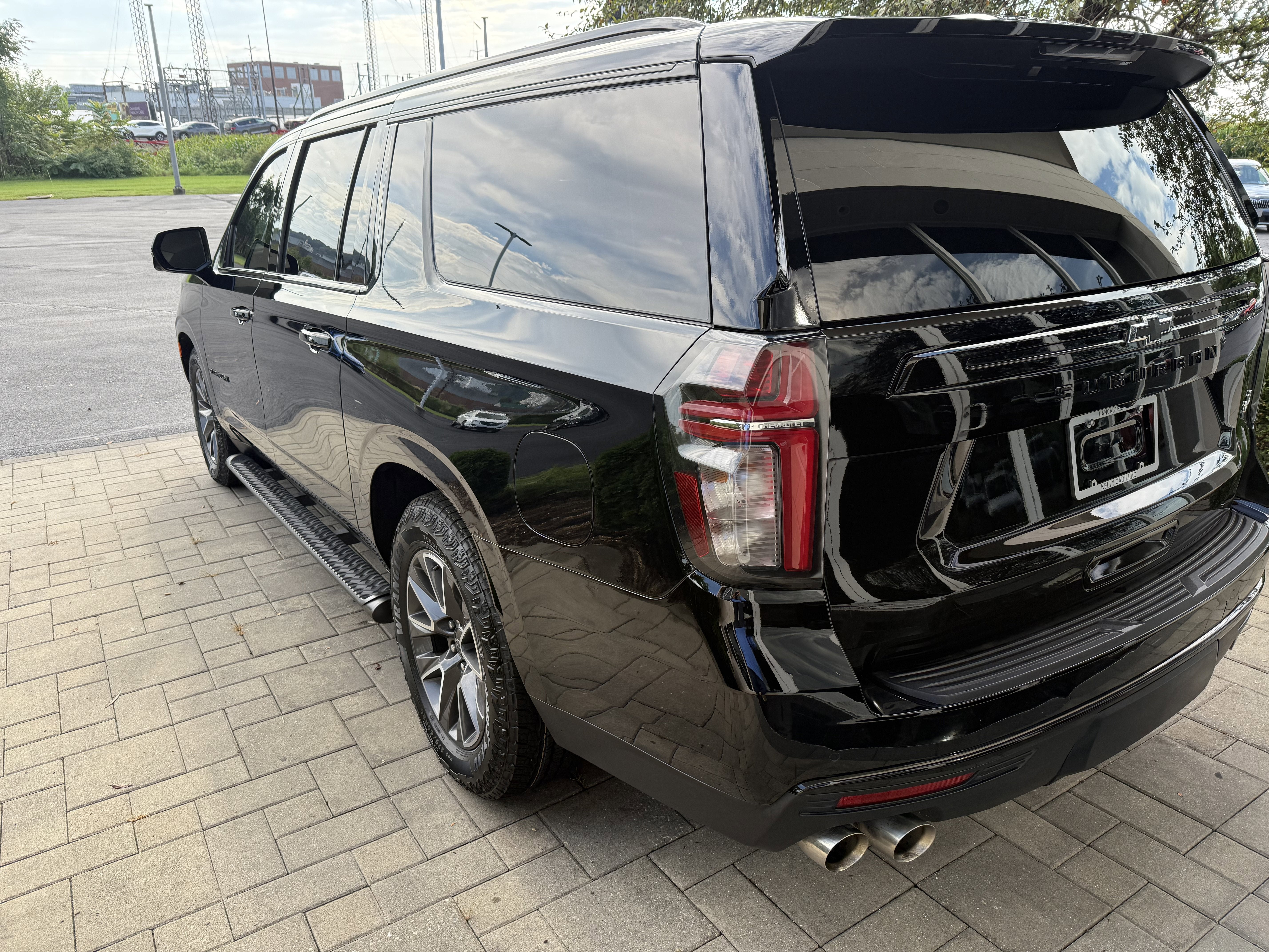 2023 Chevrolet Suburban Z71