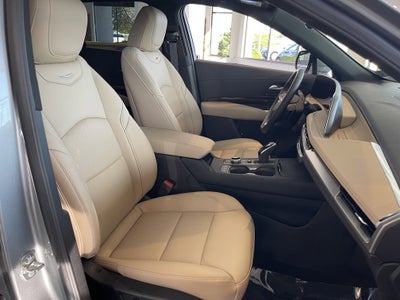2025 Cadillac XT4 Premium Luxury