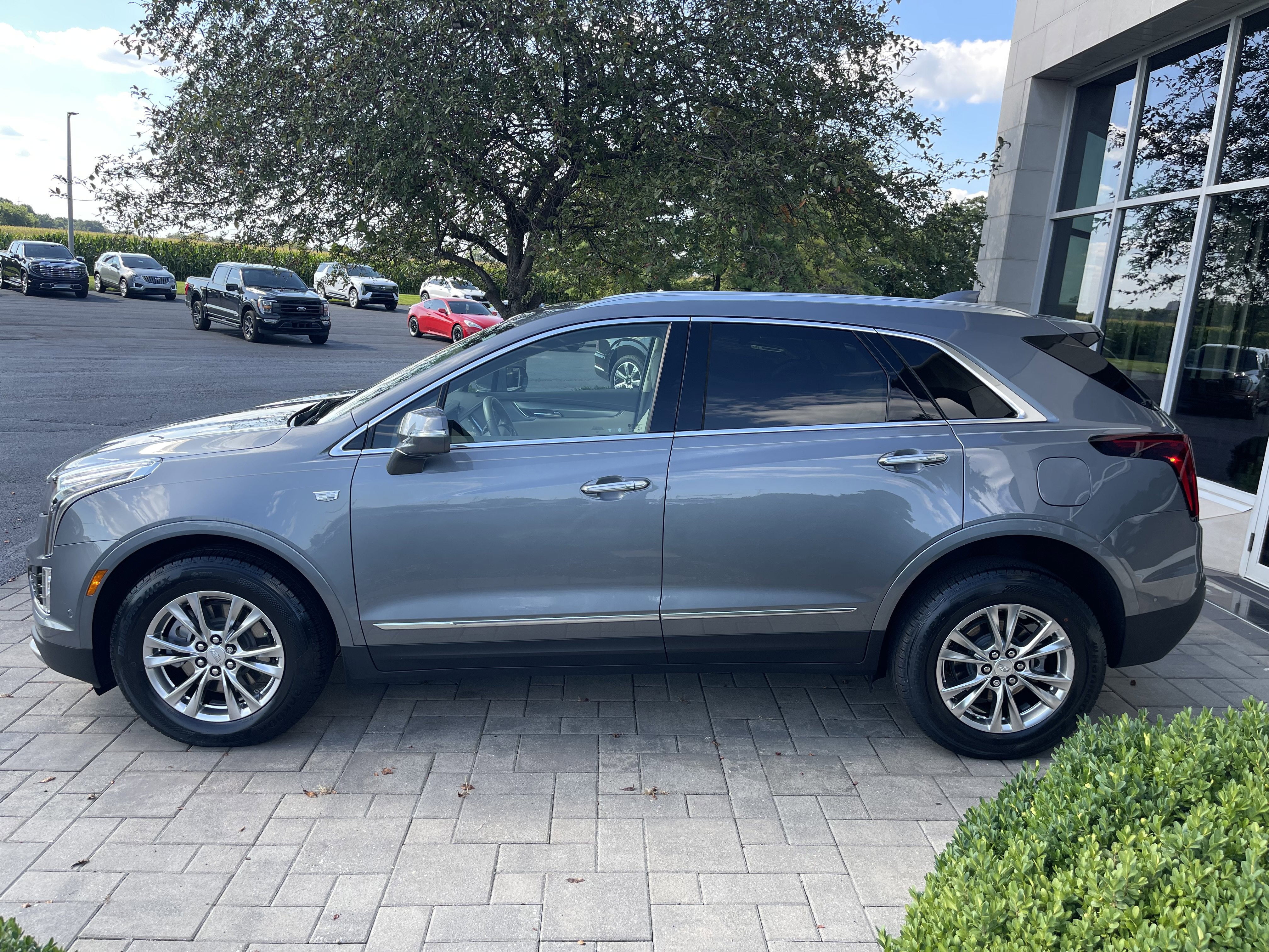 2020 Cadillac XT5 Premium Luxury