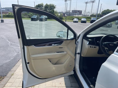 2017 Cadillac XT5 Luxury AWD