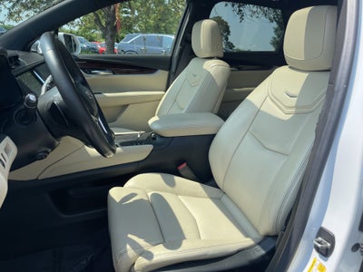 2017 Cadillac XT5 Luxury AWD