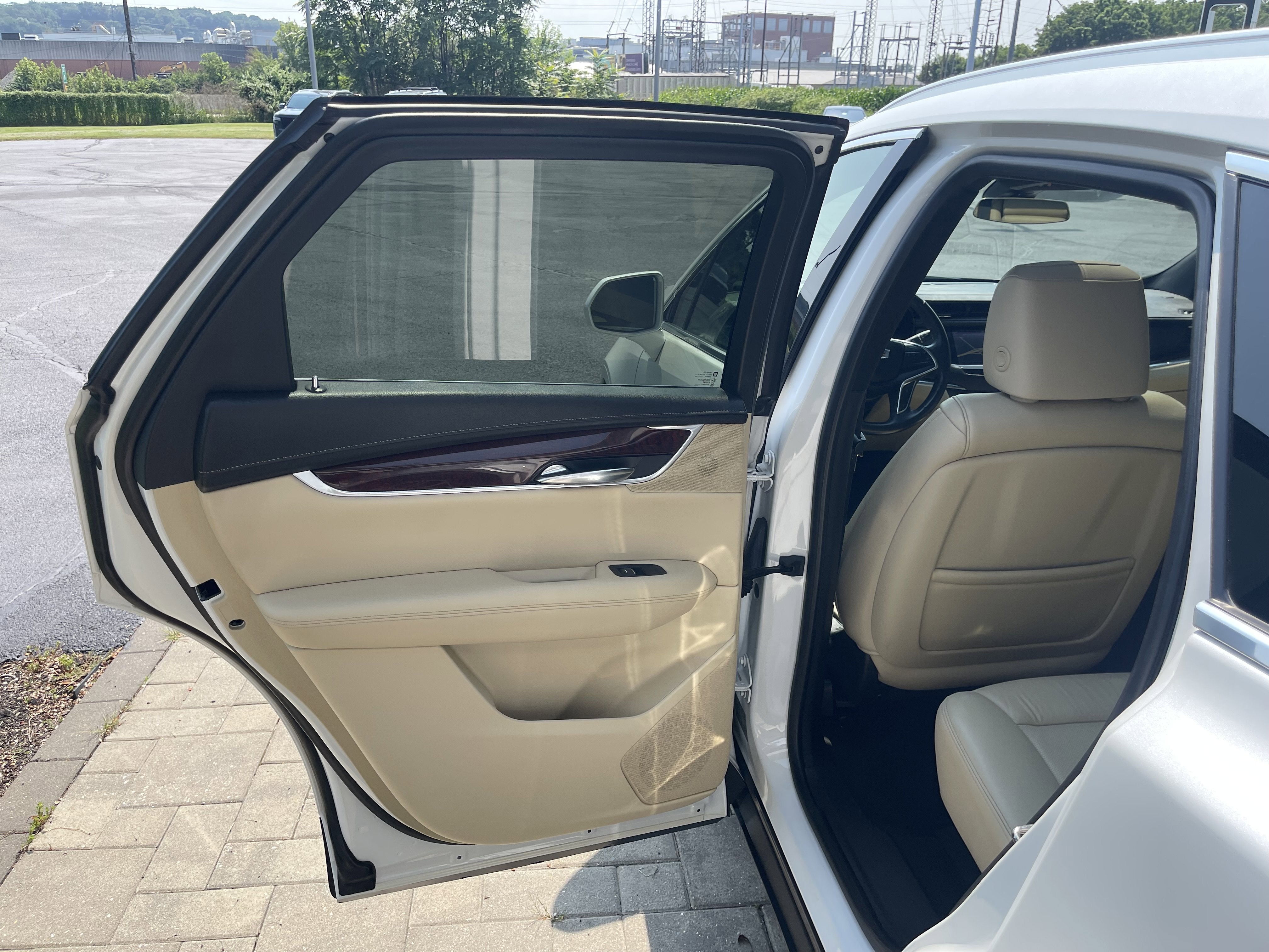 2017 Cadillac XT5 Luxury AWD