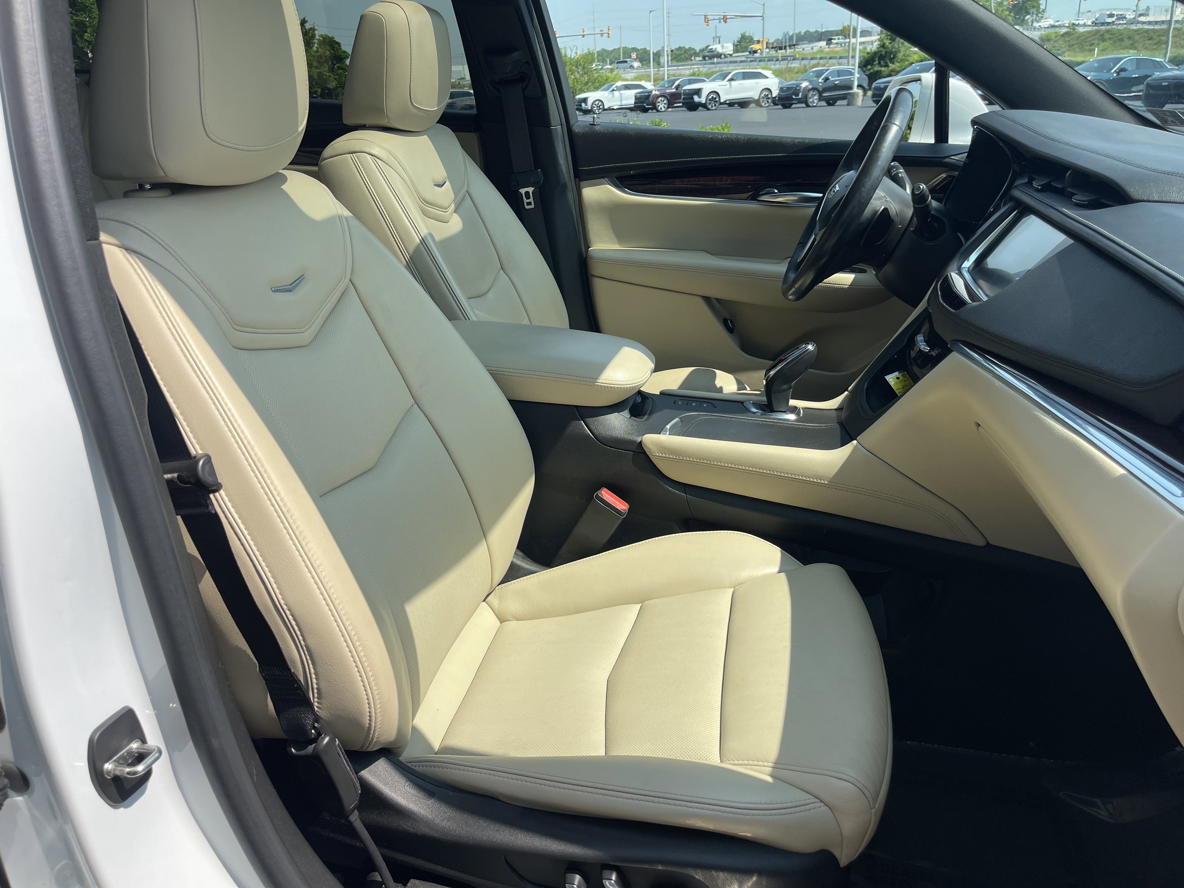 2017 Cadillac XT5 Luxury AWD