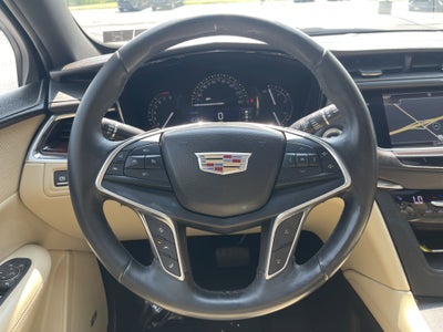2017 Cadillac XT5 Luxury AWD
