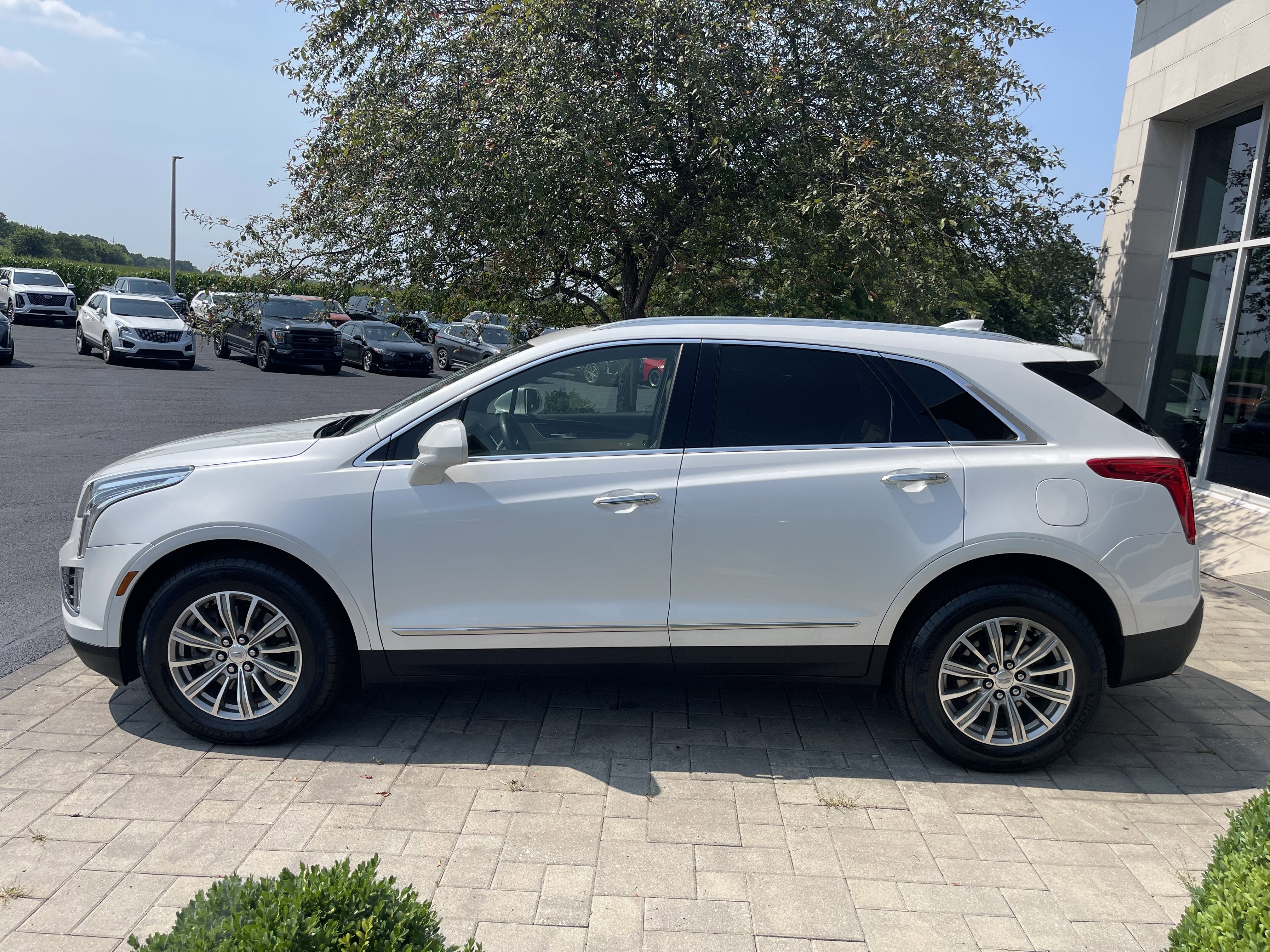 2017 Cadillac XT5 Luxury AWD