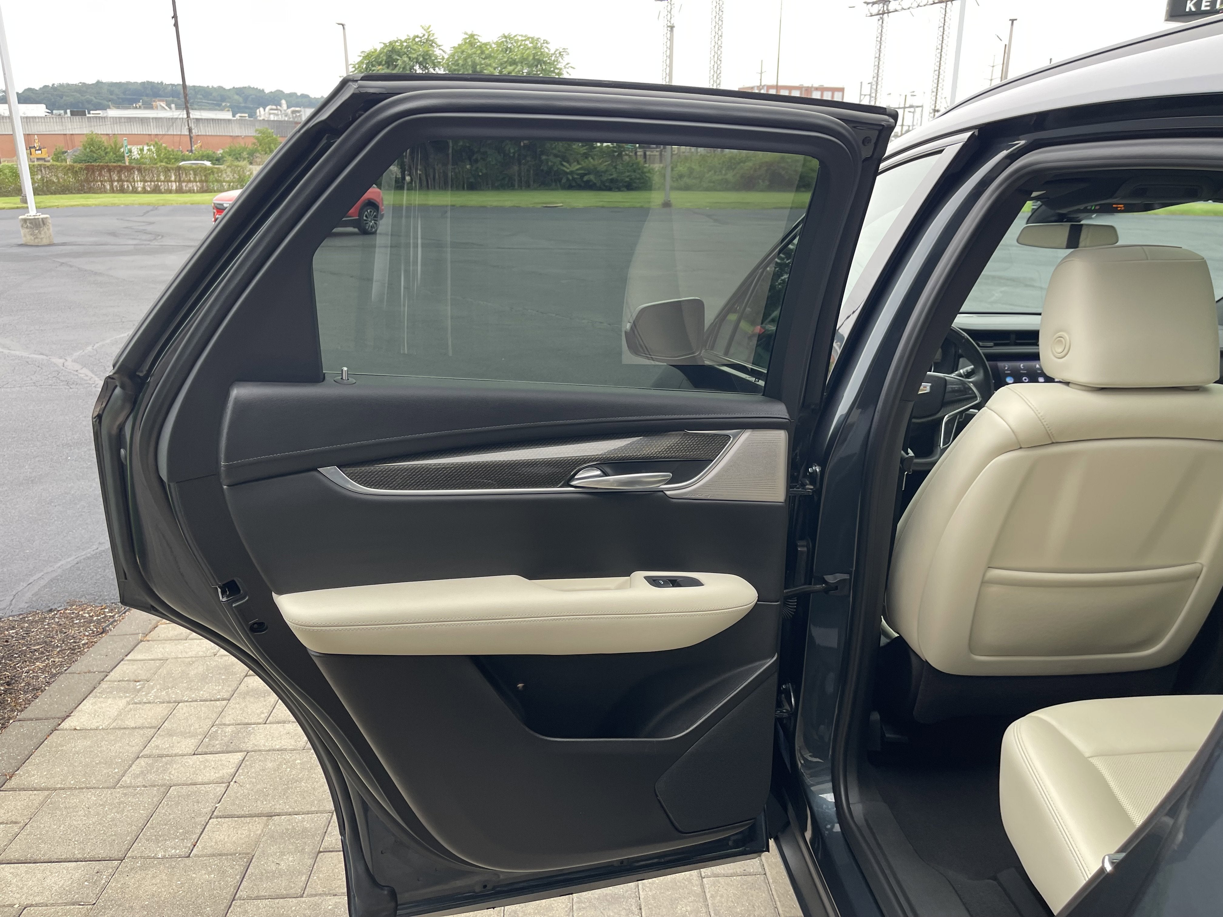 2020 Cadillac XT5 Sport