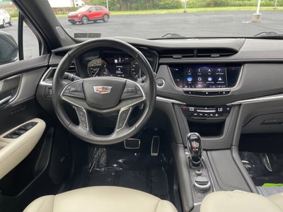2020 Cadillac XT5 Sport