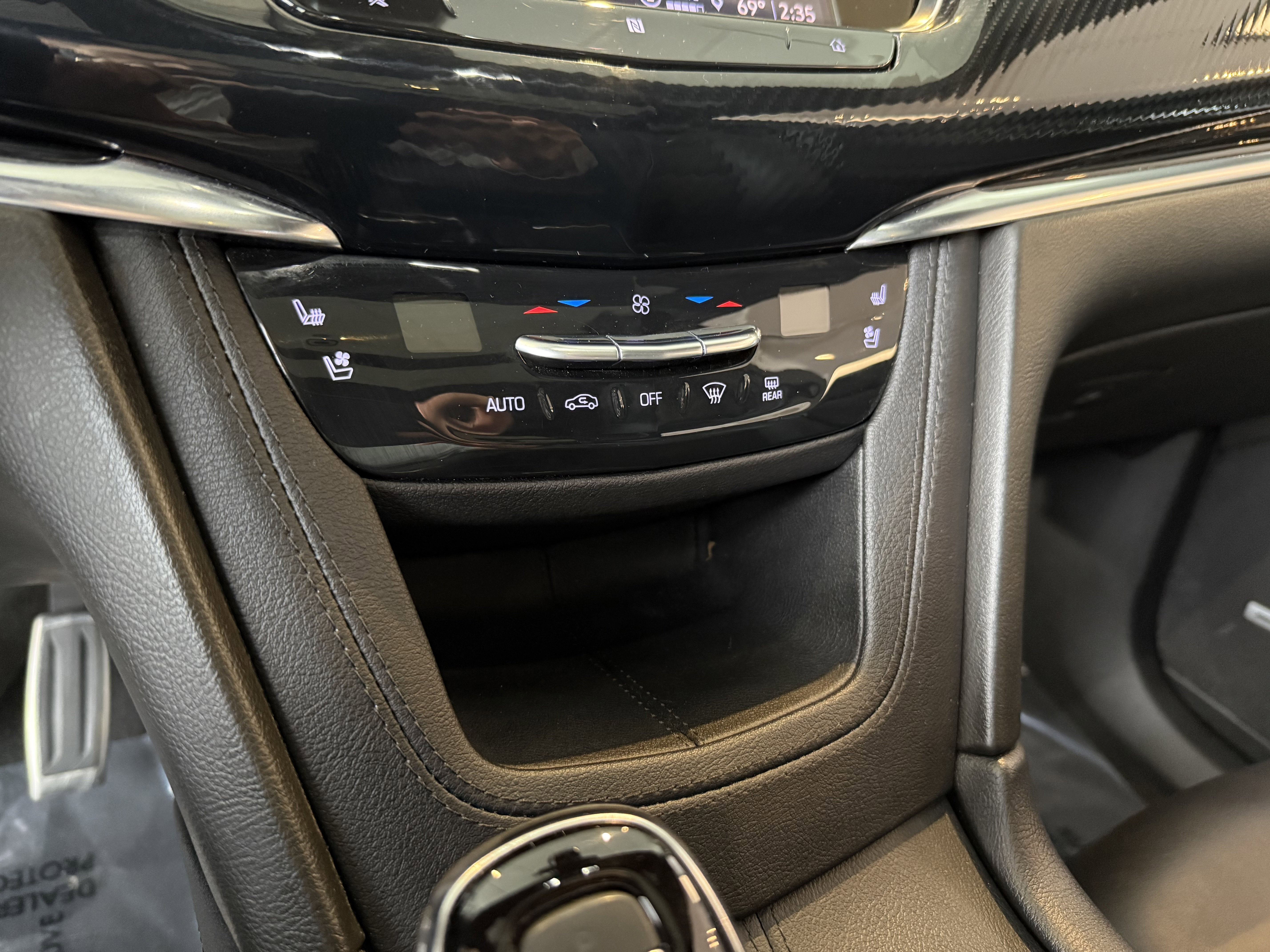 2021 Cadillac XT6 Sport