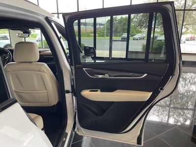 2022 Cadillac XT6 Sport