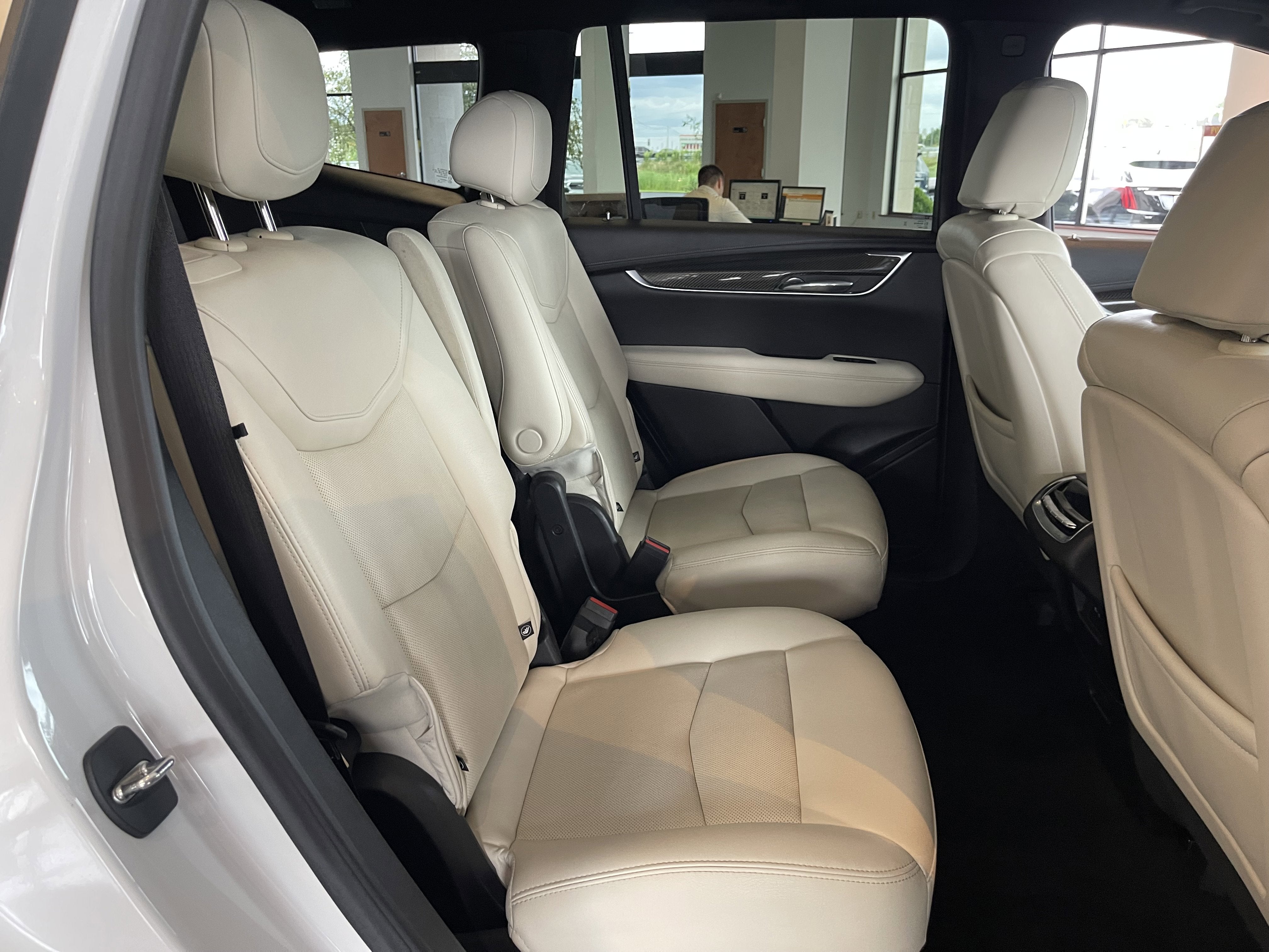 2022 Cadillac XT6 Sport