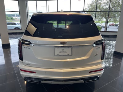 2022 Cadillac XT6 Sport