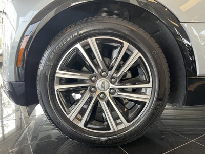 2024 Cadillac LYRIQ Luxury 1