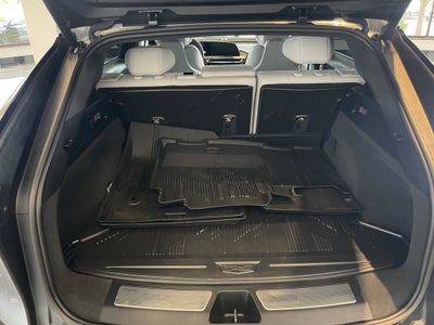 2024 Cadillac LYRIQ Luxury 1