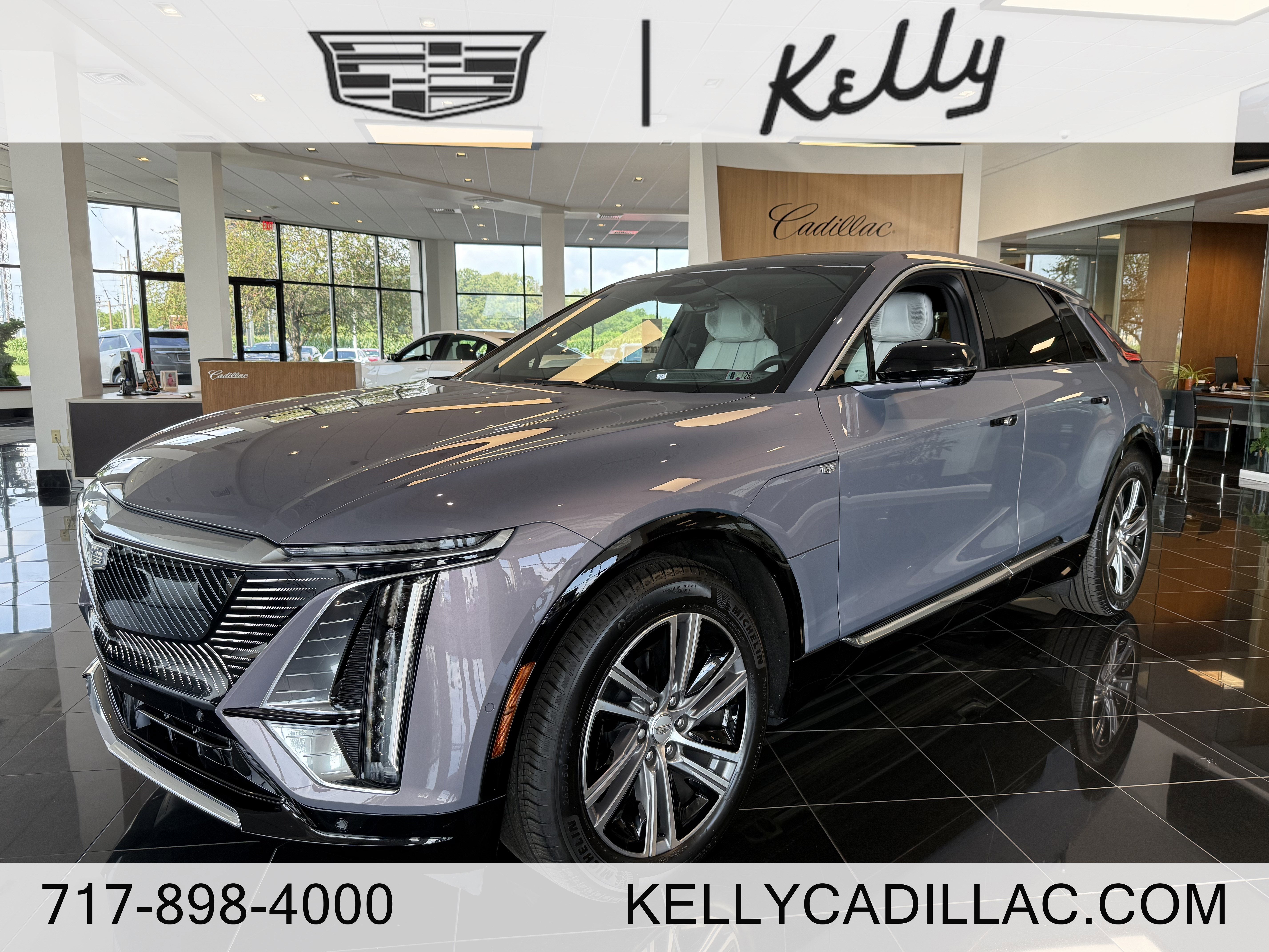 2024 Cadillac LYRIQ Luxury 2