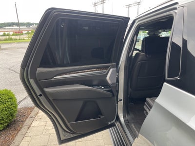 2025 Cadillac Escalade Sport Platinum