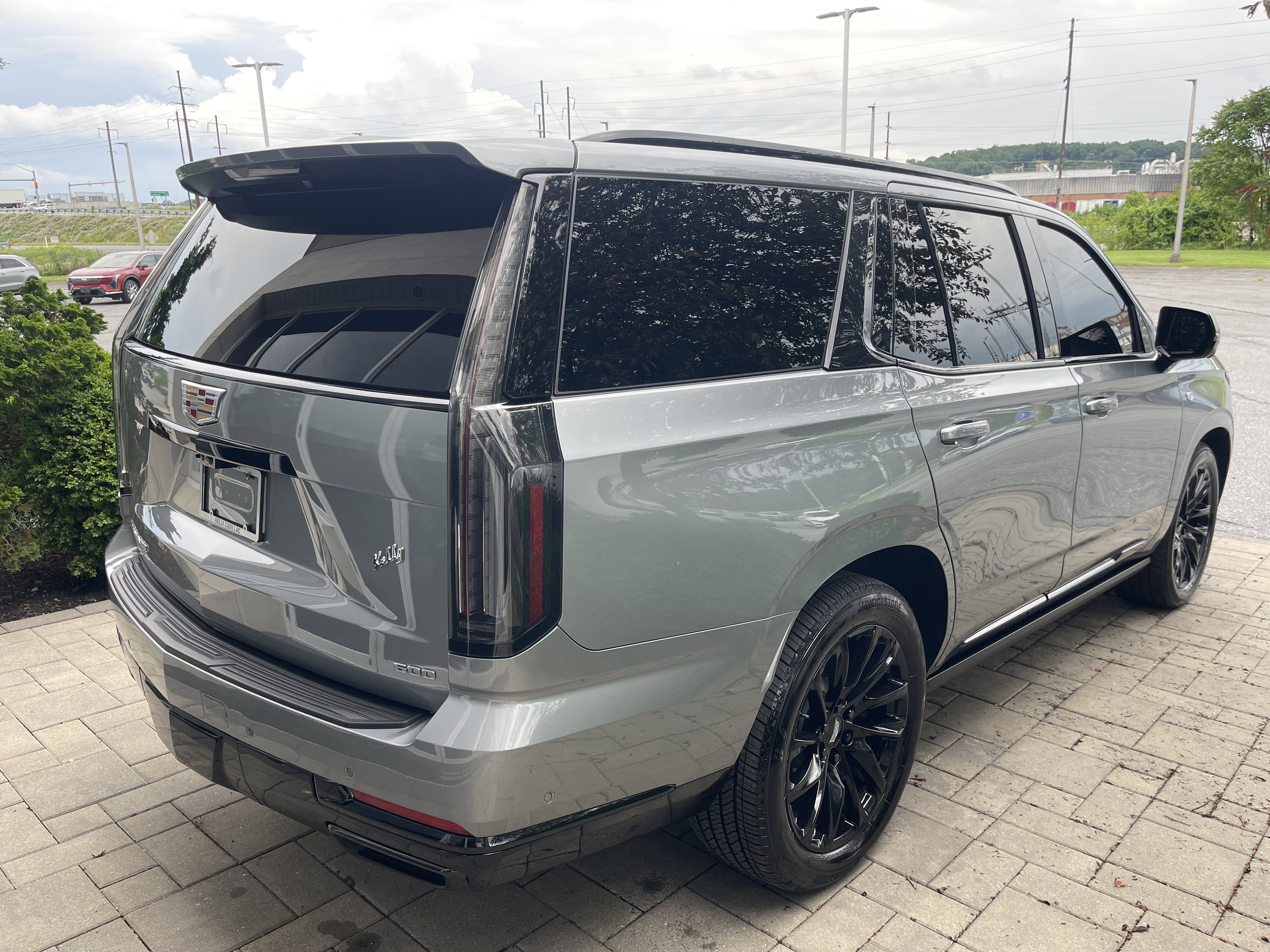 2025 Cadillac Escalade Sport Platinum