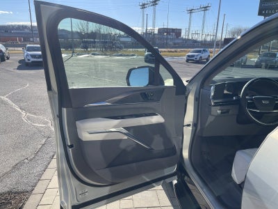 2025 Cadillac ESCALADE IQ Luxury 1