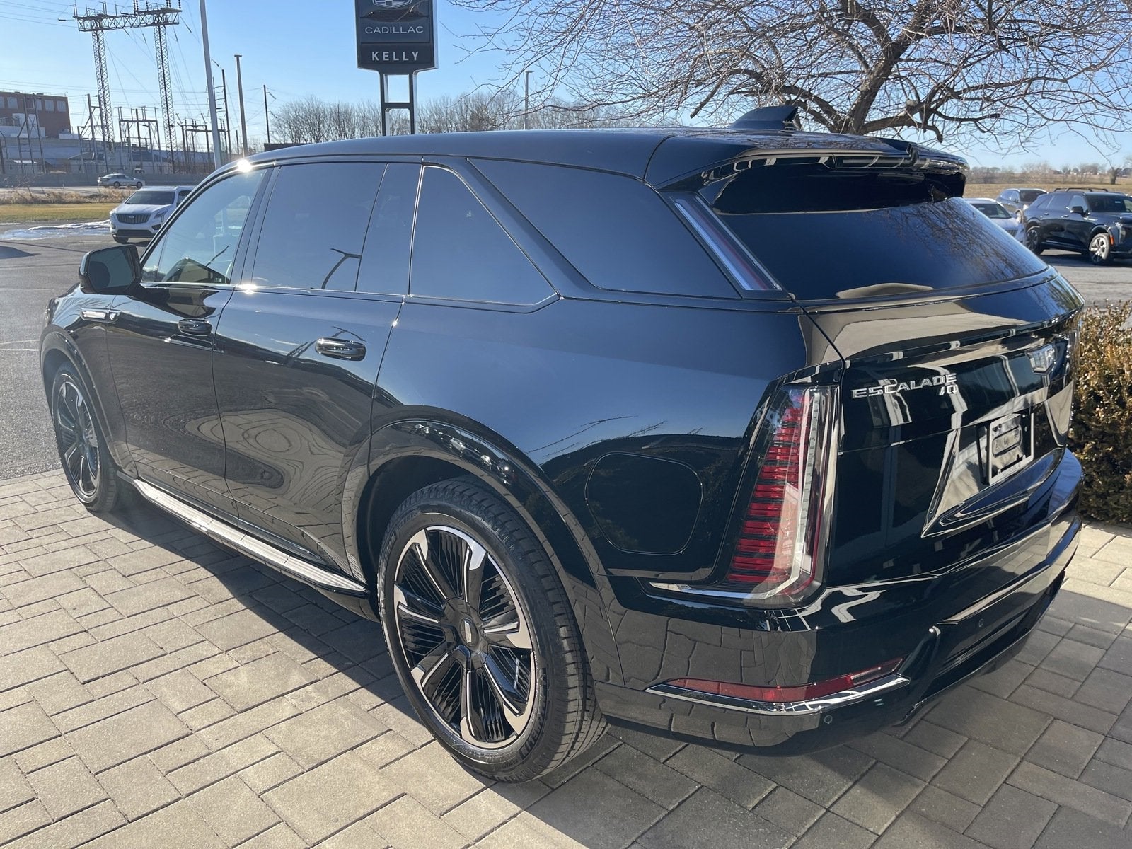 2025 Cadillac ESCALADE IQ Sport 2