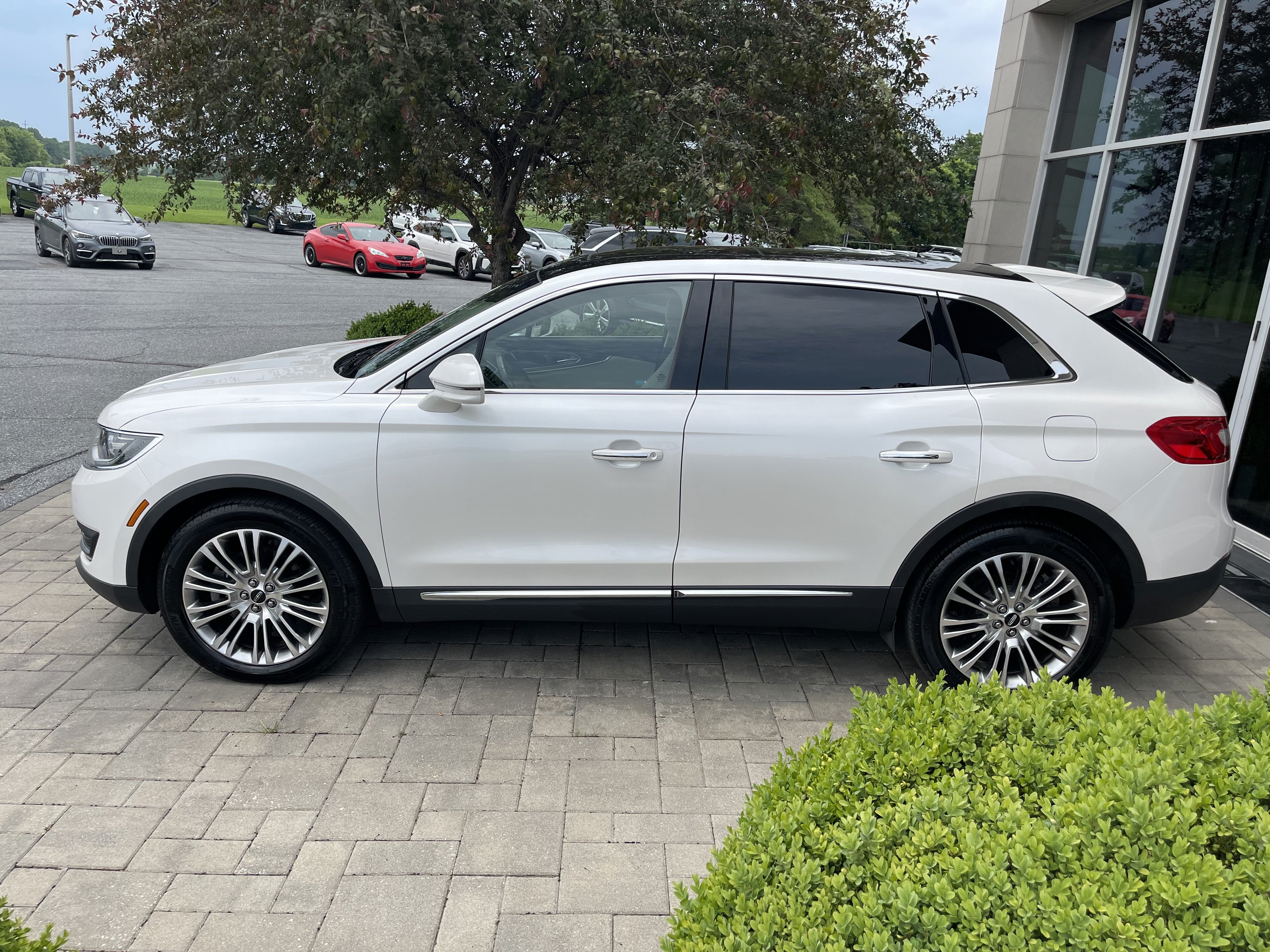 2017 Lincoln MKX Reserve