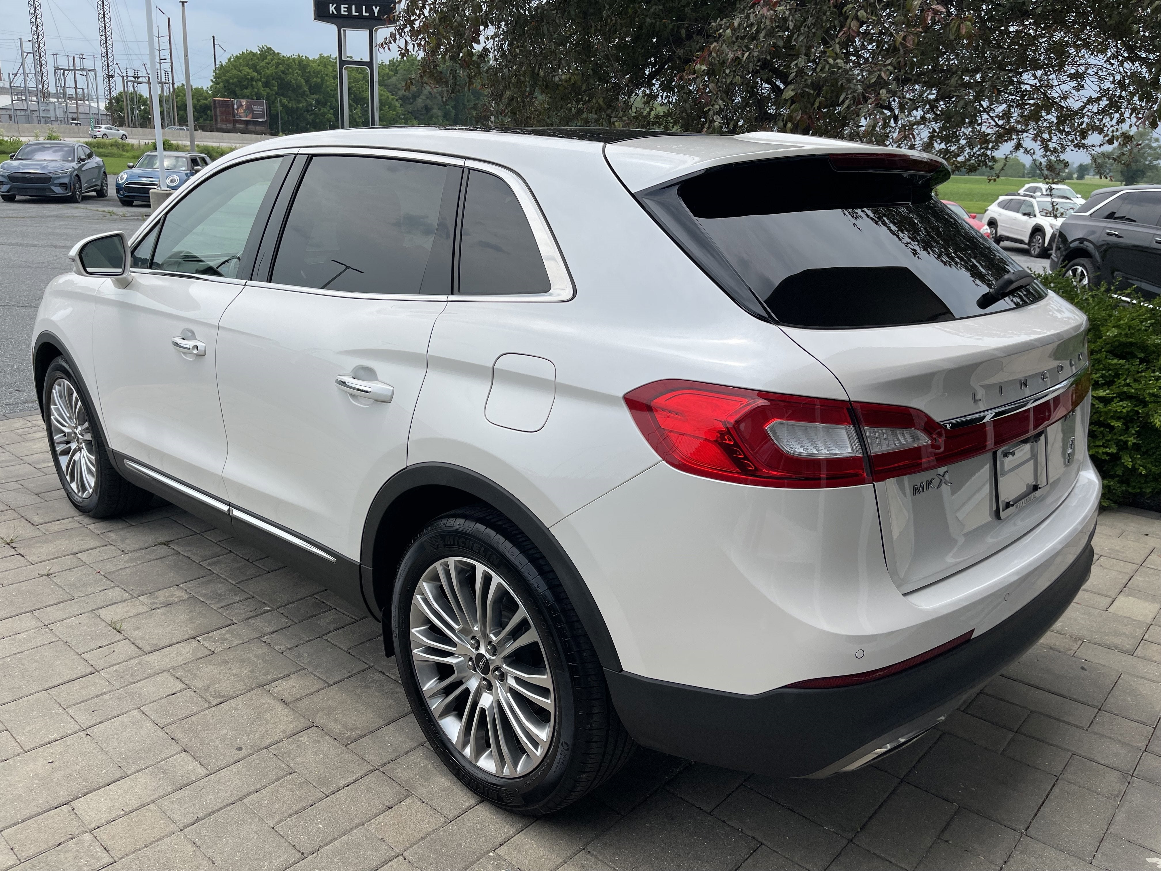 2017 Lincoln MKX Reserve