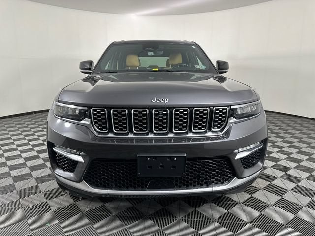 2023 Jeep Grand Cherokee Summit