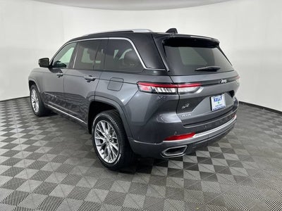 2023 Jeep Grand Cherokee Summit