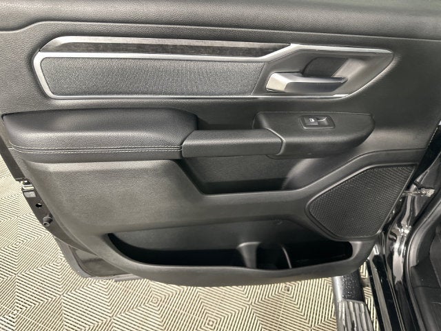 2019 RAM 1500 Big Horn/Lone Star Crew Cab 4x4 5'7" Box