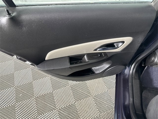 2015 Chevrolet Cruze LS