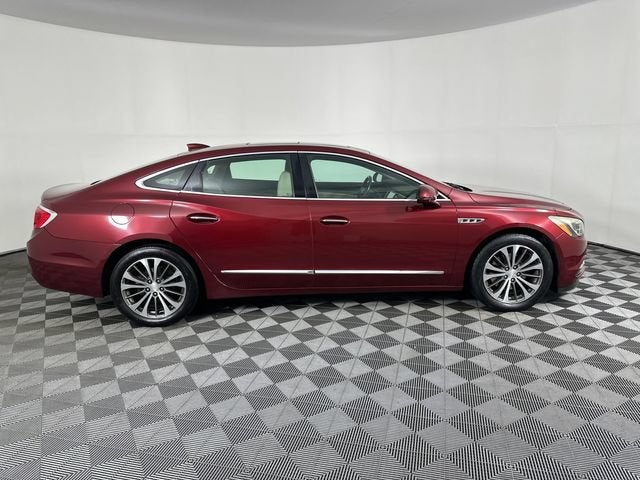 2017 Buick LaCrosse Essence