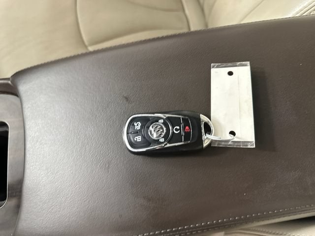 2017 Buick LaCrosse Essence