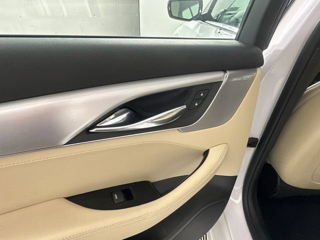 2023 Cadillac CT5 Luxury