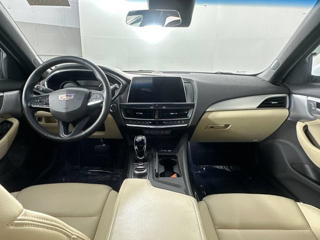2023 Cadillac CT5 Luxury