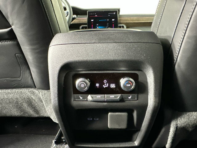 2027 GMC Acadia Denali Ultimate