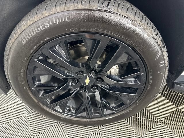 2021 Chevrolet Suburban RST