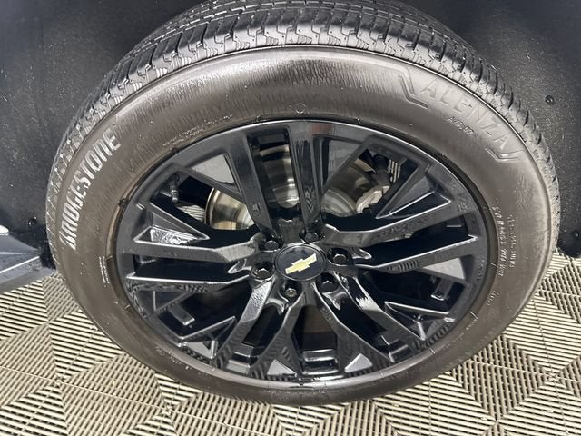 2021 Chevrolet Suburban RST
