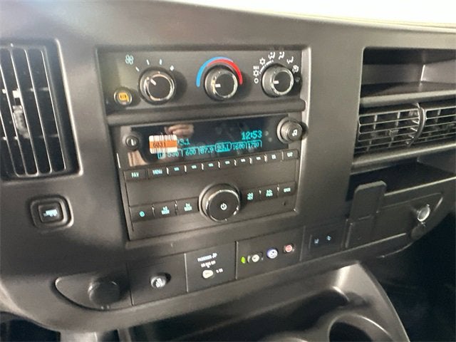 2025 GMC Savana Cargo 2500 Work Van