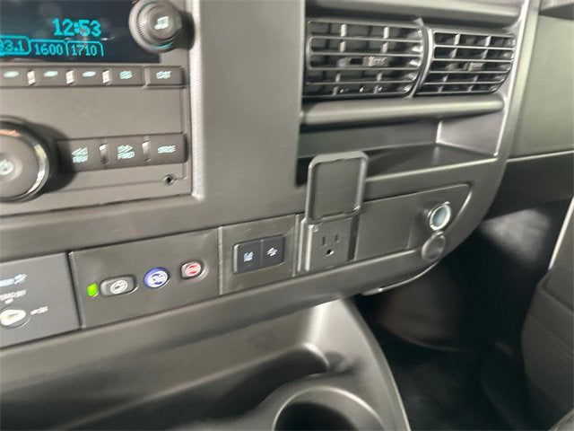 2025 GMC Savana Cargo 2500 Work Van