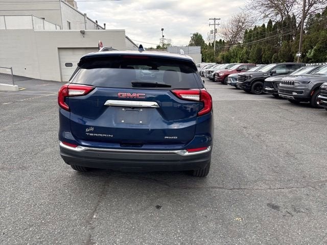 2022 GMC Terrain SLT
