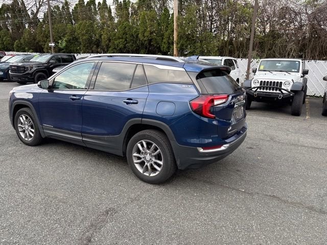 2022 GMC Terrain SLT
