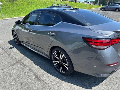 2022 Nissan Sentra SR Xtronic CVT