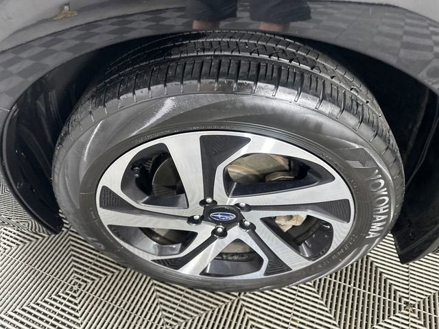 2022 Subaru Legacy Limited XT