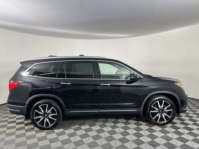 2019 Honda Pilot Touring 8-Passenger