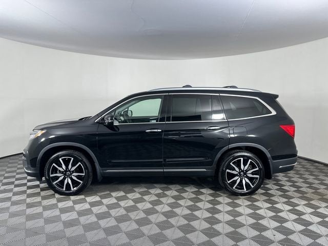 2019 Honda Pilot Touring 8-Passenger