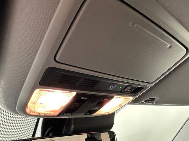 2019 Honda Pilot Touring 8-Passenger