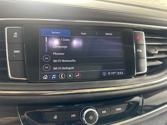 2021 Buick Enclave Essence