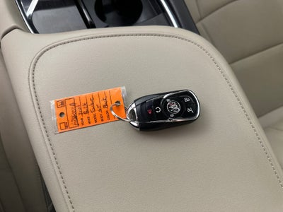 2021 Buick Enclave Essence