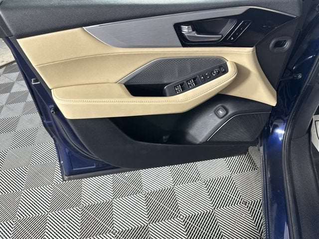 2022 Acura MDX Standard