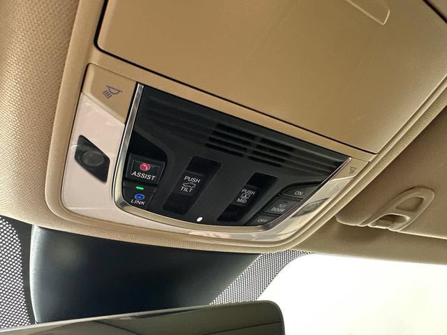 2022 Acura MDX Standard